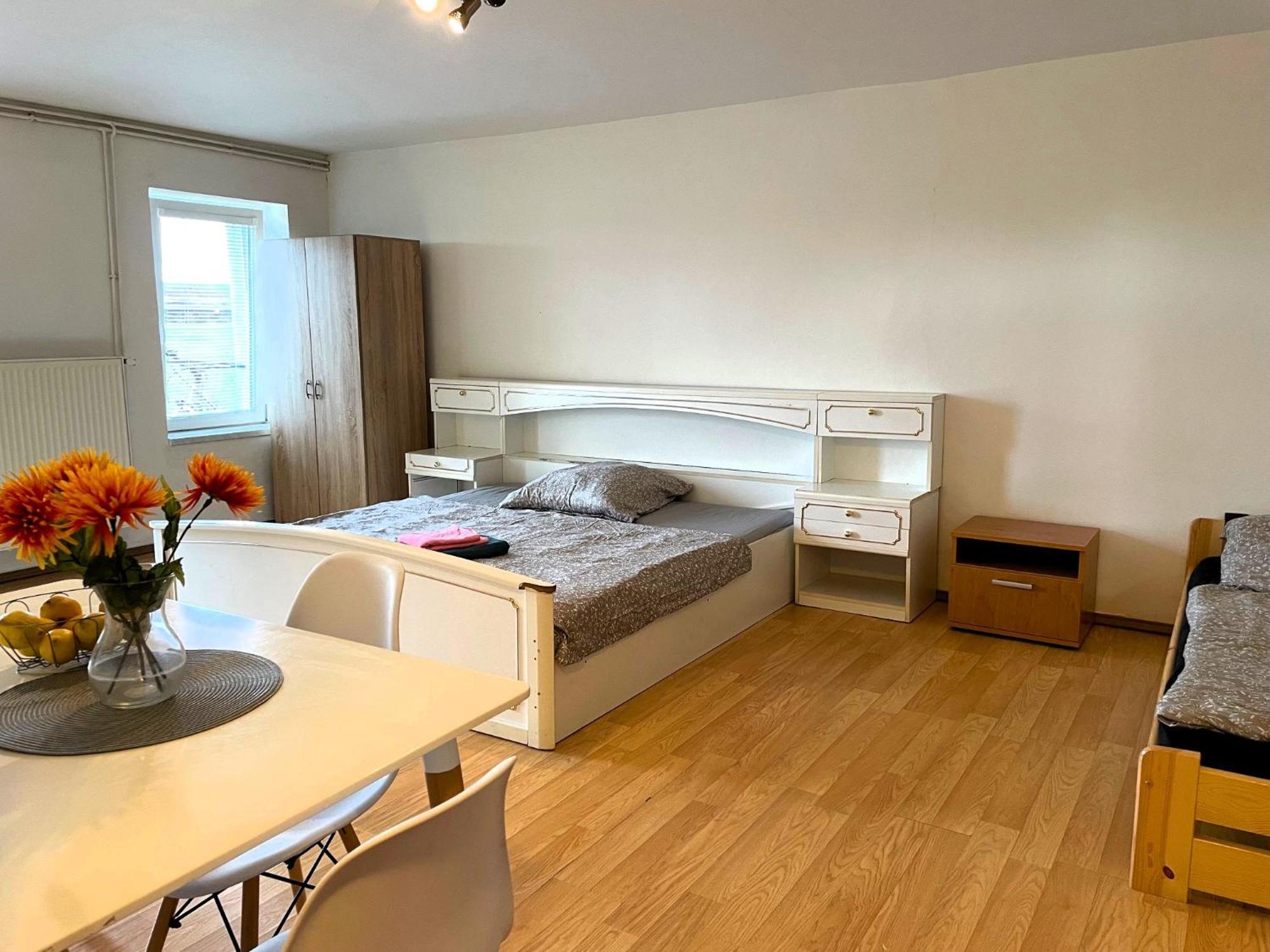 Na Venkove Cirkvice Apartament *
